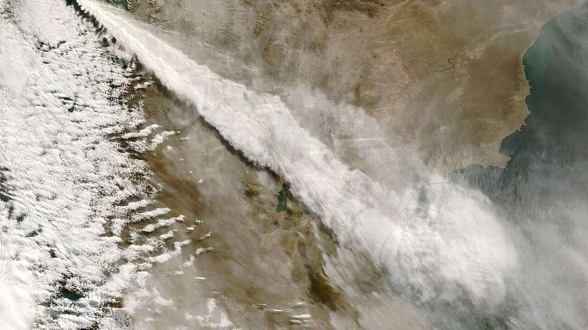 The enormous ash plume of Chile's Chaiten volcano stretching across Argentina in 2008, seen by satellite
