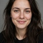 Headshot of Ava Sinclair