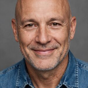 Headshot of Tom Becker