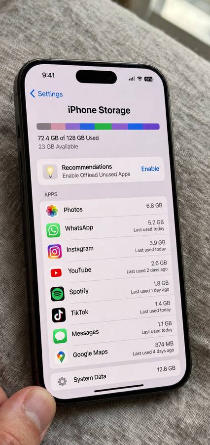 iPhone Settings showing iPhone Storage with list of apps