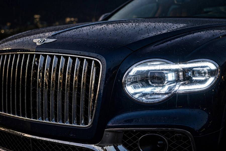 Bentley front fascia detail in Maybach vs Bentley vs Rolls Royce comparison